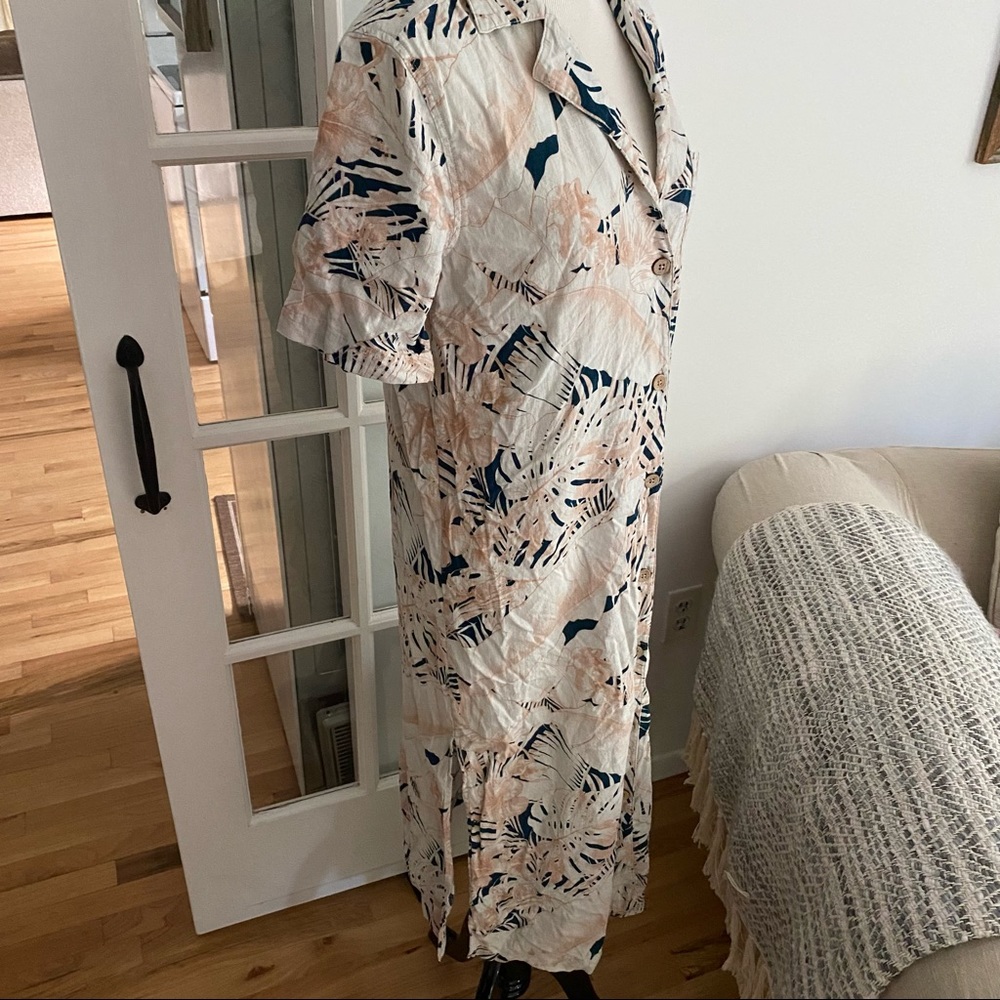 Faherty Pool Dress - Picture 3 of 16